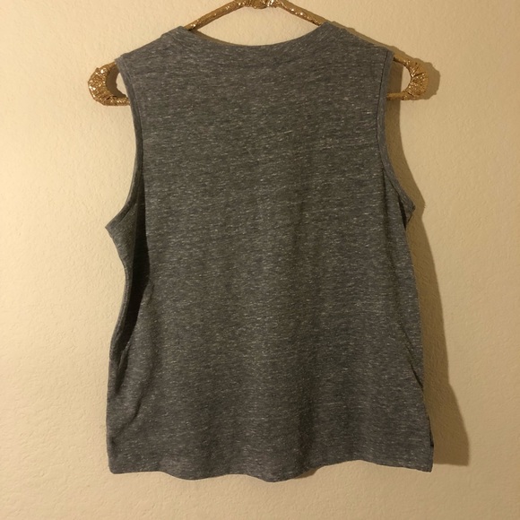 Express Top - Picture 3 of 3